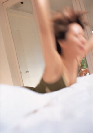 Yumiko Shaku leaked photo #17