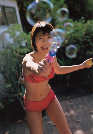 Yumiko Shaku leaked photo #45