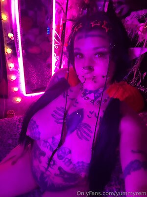 Yummyrem leaked photo #18