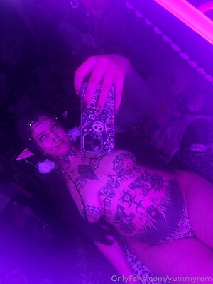 Yummyrem leaked photo #28