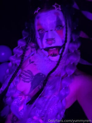 Yummyrem leaked photo #42