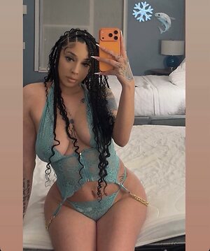 yunglyfeexplicit Nude Leaked Photo #6