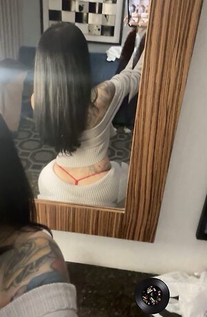 yunglyfeexplicit Nude Leaked Photo #7
