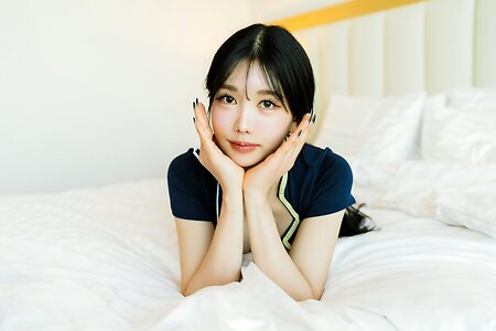 Yunjini leaked photo #42