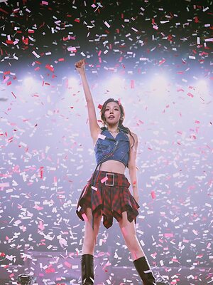 YUQI leaked photo #85