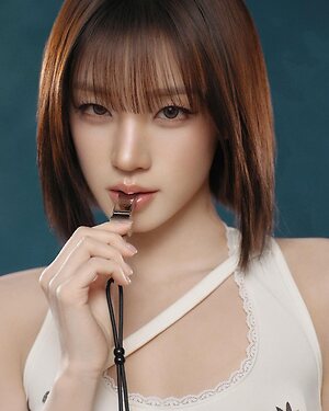 YUQI leaked photo #116