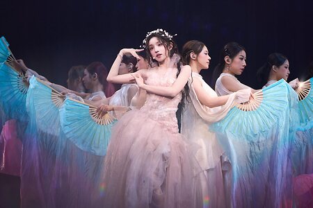 YUQI leaked photo #137