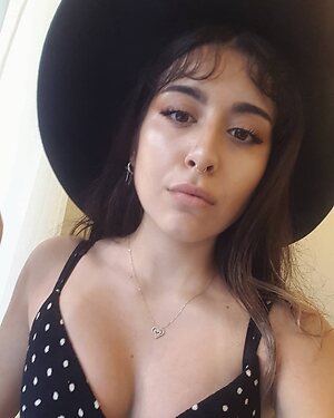 yura_kaori leaked photo #3
