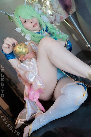 Yuriko Tiger photo