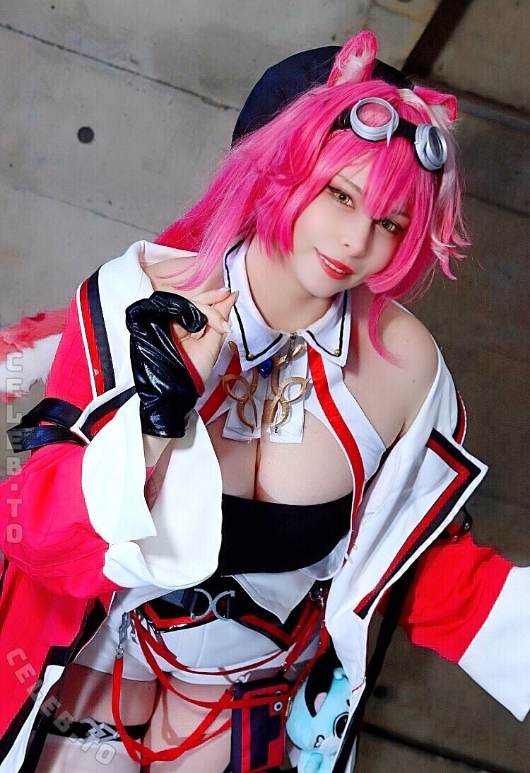 Yuriko Tiger photo