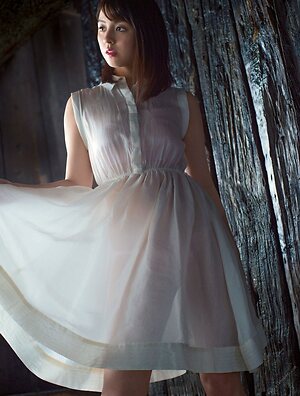 Yurina Yanagi leaked photo #8