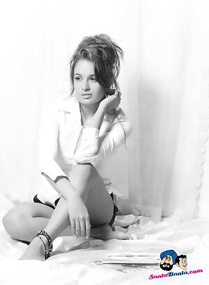 Yuvika Chaudhary leaked photo #25