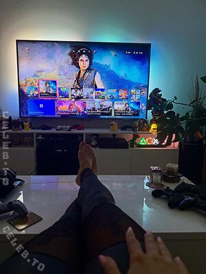 Yve.gaming leaked photo #100