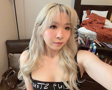 Set 8 — 5 photos