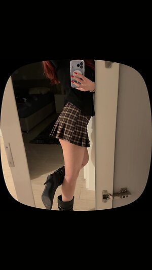 Öz Başak leaked photo #21