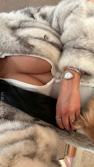 Z1lan Nude Leaked Photo #21