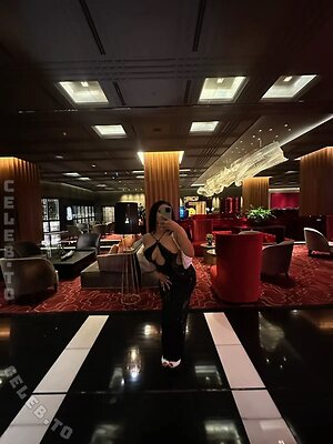 Z1lan Nude Leaked Photo #36