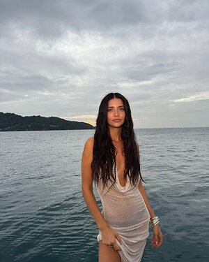 Zaira Nara leaked photo #10