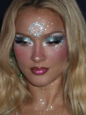 Zara Larsson leaked photo #465