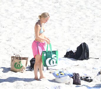Zara Larsson leaked photo #504