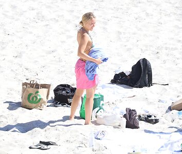 Zara Larsson leaked photo #507