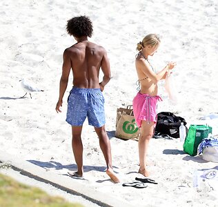 Zara Larsson leaked photo #508