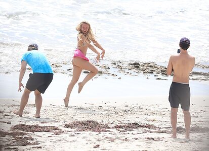 Zara Larsson leaked photo #551