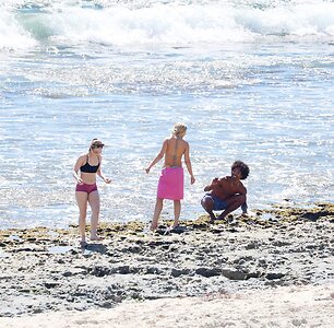 Zara Larsson leaked photo #563