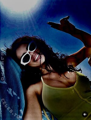 Zara secret Nude Leaked Photo #4