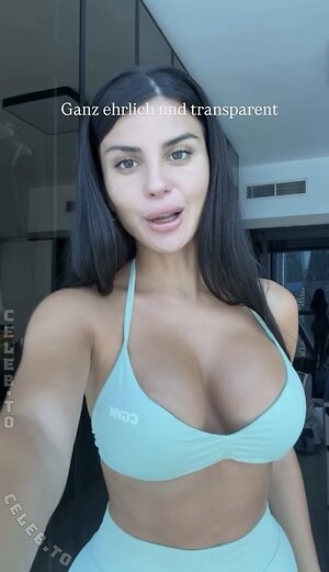 Zara secret Nude Leaked Photo #6