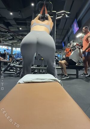 Zara secret photo