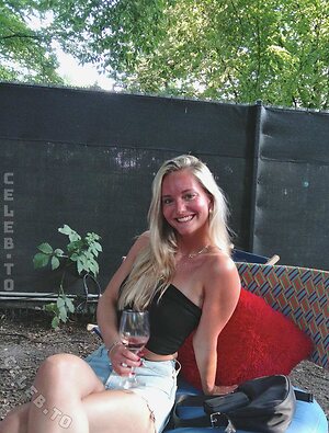 Zarah Ellen photo