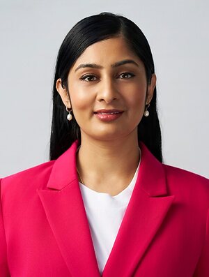 Zarah Sultana leaked photo #9