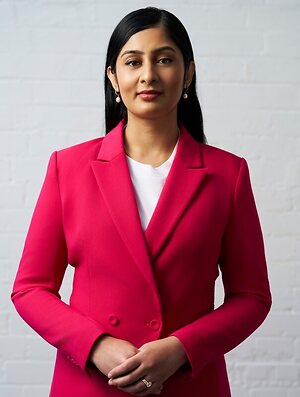 Zarah Sultana leaked photo #12