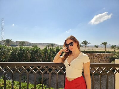 Zarahchan Nude Leaked Photo #3