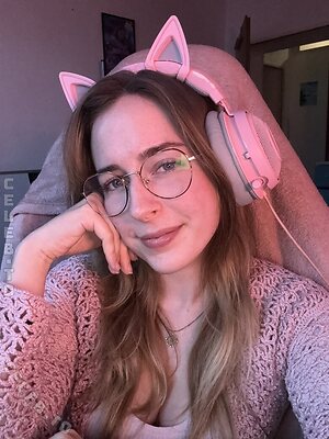 Zarahchan Nude Leaked Photo #11