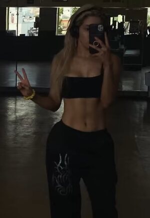 Zayda Steel leaked photo #28