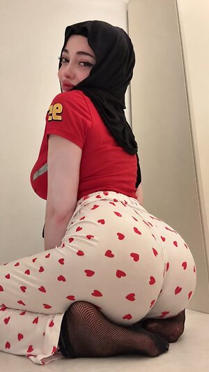 Zelal leaked photo #11