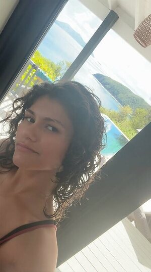 Zendaya lookalike leaked photo #19