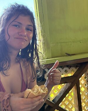 Zendaya lookalike leaked photo #27