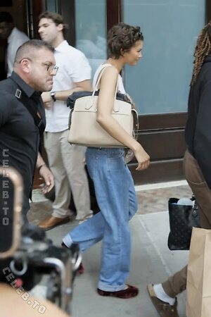 Zendaya photo