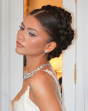 Zendaya photo
