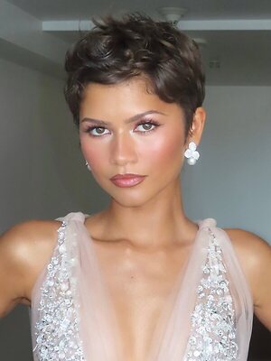 Zendaya leaked photo #218