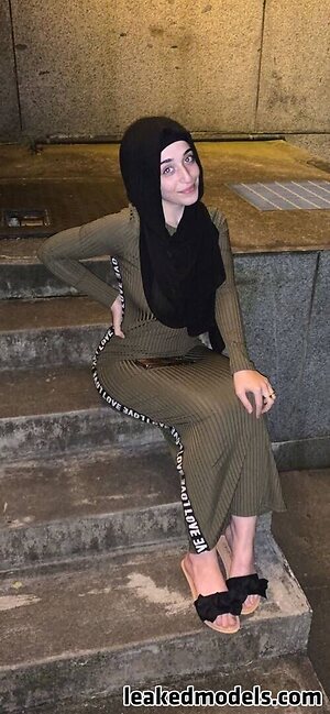 Zeynepauss leaked photo #21