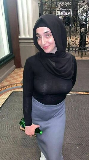 Zeynepauss77 leaked photo #4