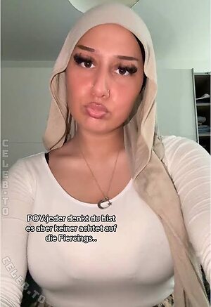 Zeynohijabi Nude Leaked Photo #17