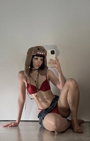 Zira_merz leaked photo #2