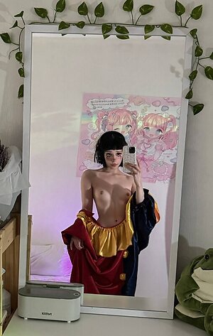 Zira_merz leaked photo #8