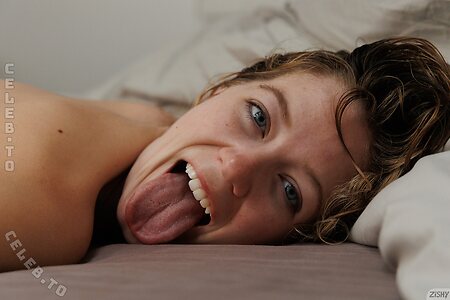 Zishy Nude Leaked Photo #588