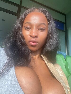 Zizipho Majokweni Nude Leaked Photo #26